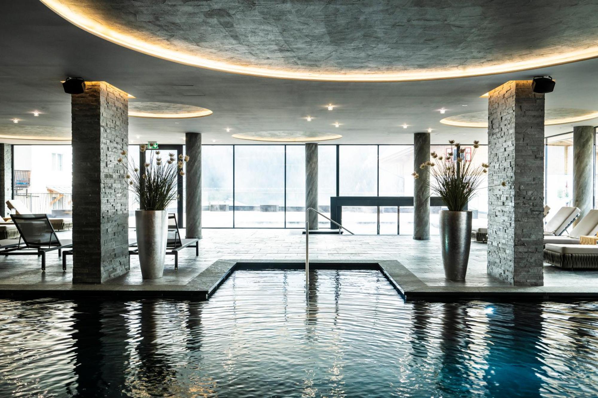 Ciampedie Luxury Alpine Spa Hotel Vigo di Fassa Exteriör bild
