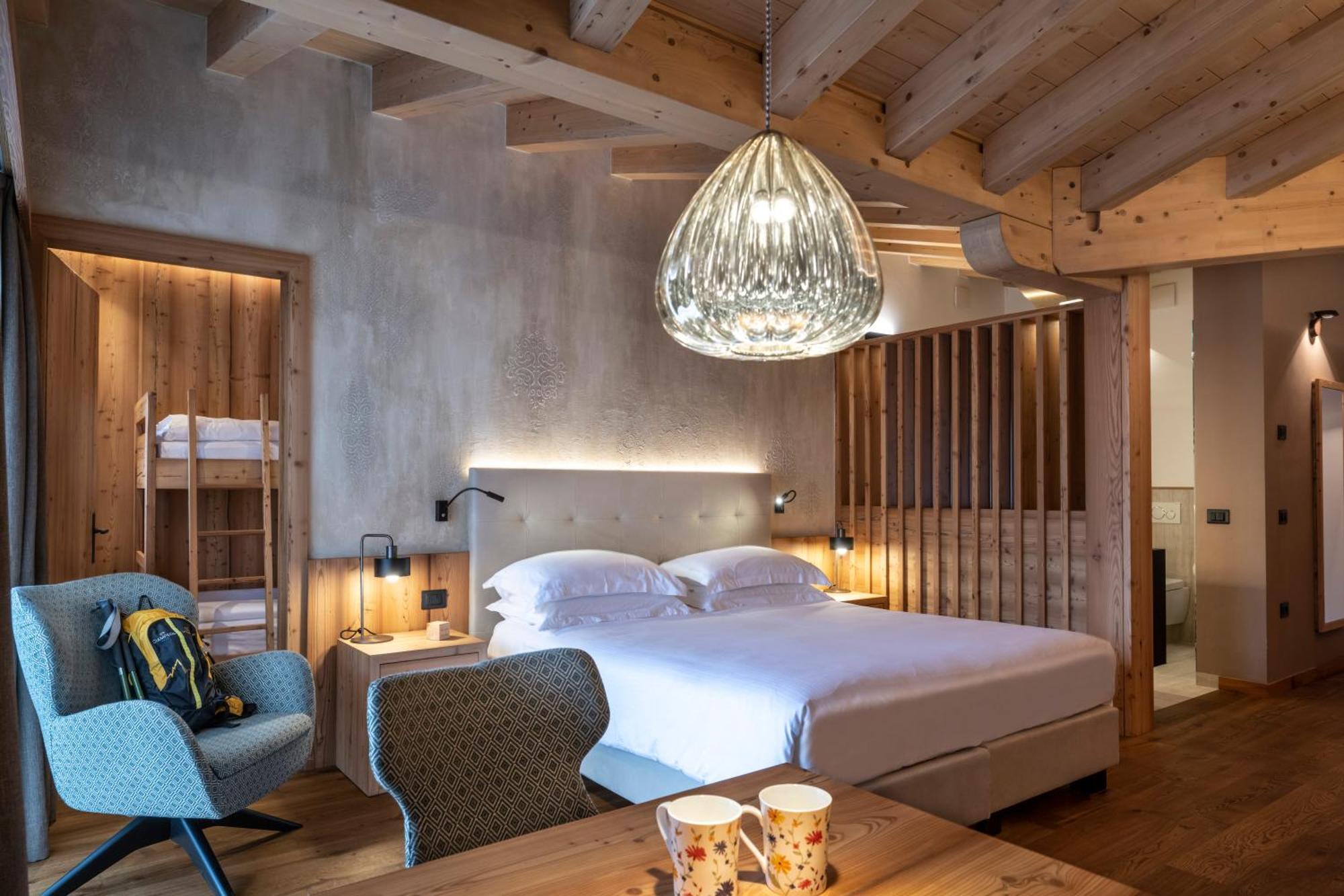 Ciampedie Luxury Alpine Spa Hotel Vigo di Fassa Exteriör bild